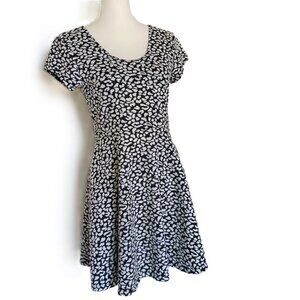 Skater Girl Style Fit and Flare Dress Black and White Cheetah Print Cap Sleeve